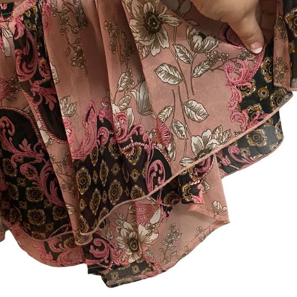 Missguided Pink and Black Paisley Print Bardot Ruffle Romper Women’s 4 - Picture 7 of 8